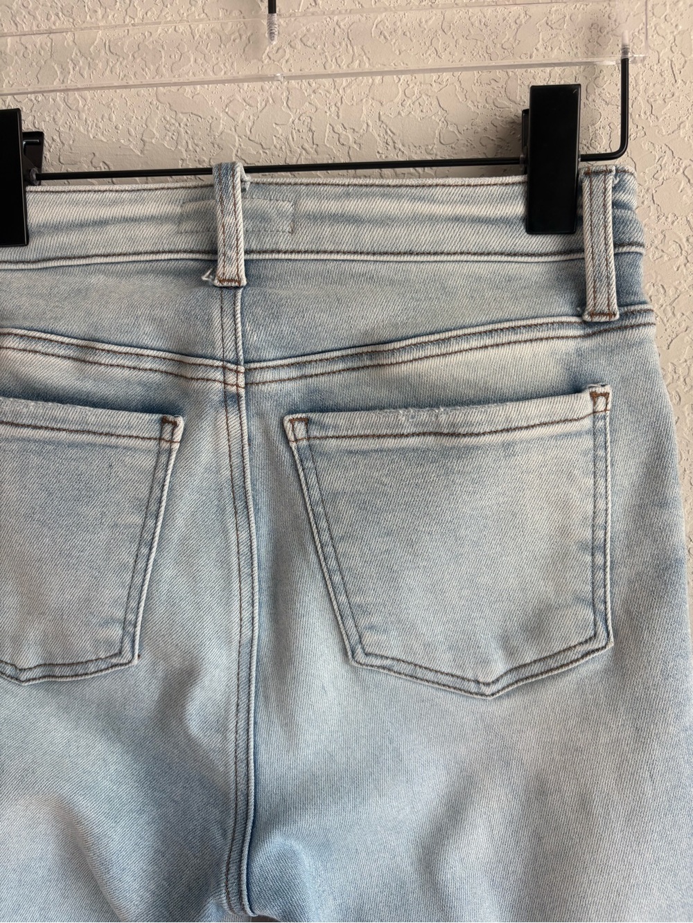 KUT From The Kloth Connie Light Wash High Rise Slim Straight Jeans Size 0 - Picture 8 of 8
